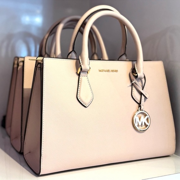 Michael Kors Sheila Medium Satchel Bag Powder Blush - Picture 4 of 9